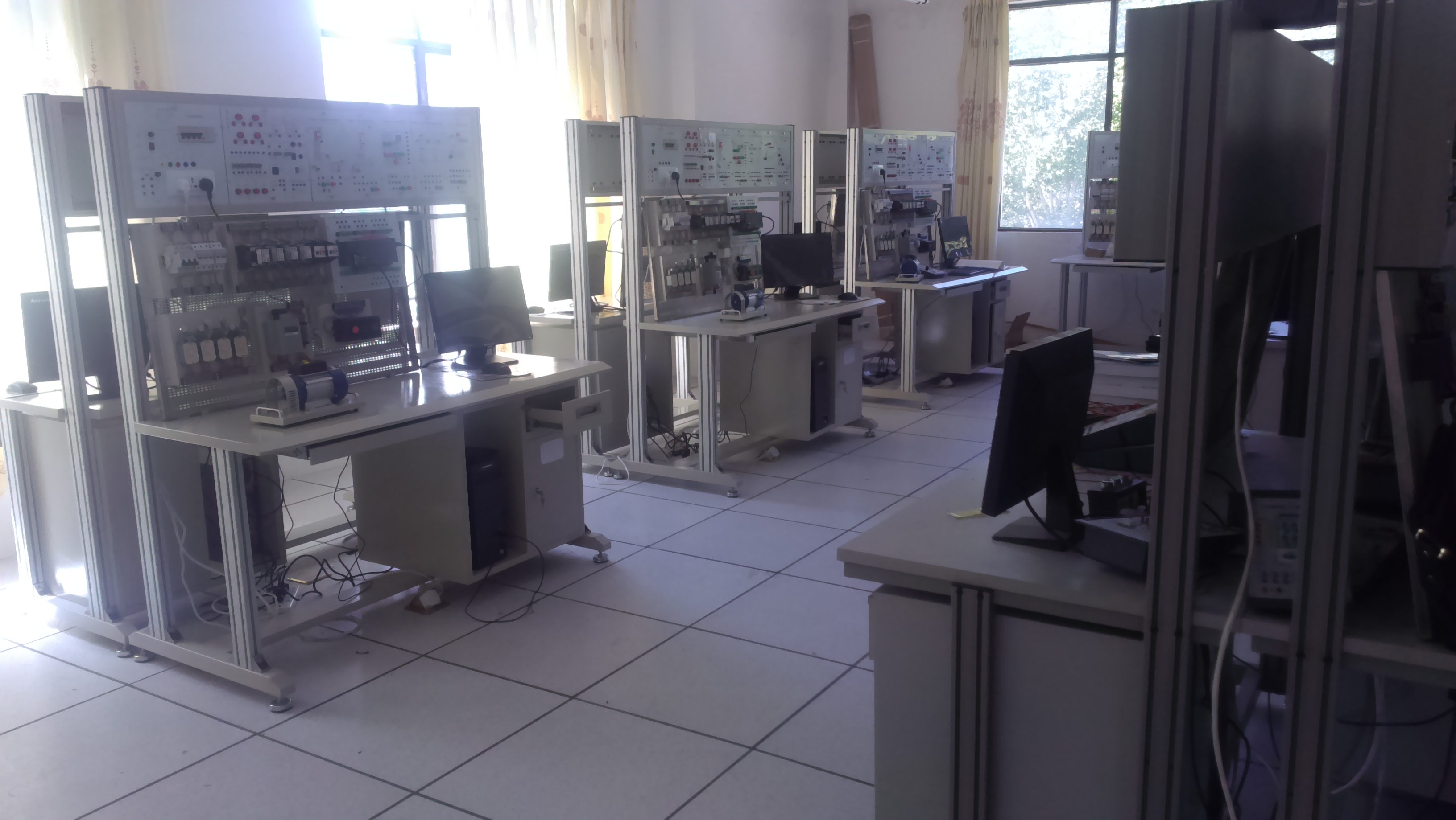 西藏職業(yè)技術(shù)學院